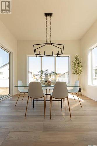 211 Flynn Bend, Saskatoon, SK - Indoor Photo Showing Dining Room