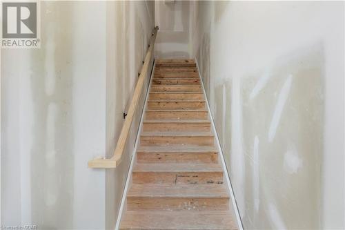 Stairway - 587 Hanlon Creek Boulevard Unit# 9, Guelph, ON 