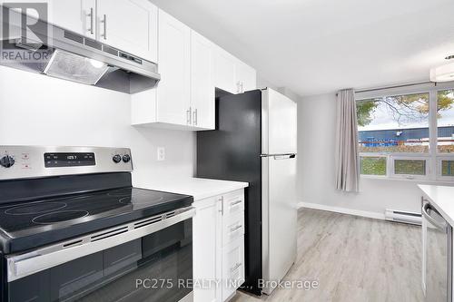 107 - 77 Baseline Road W, London, ON - Indoor Photo Showing Kitchen