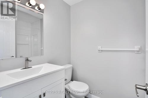 107 - 77 Baseline Road W, London, ON - Indoor Photo Showing Bathroom