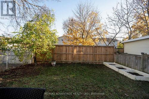 120 Four Oaks Crescent, London, ON - Outdoor