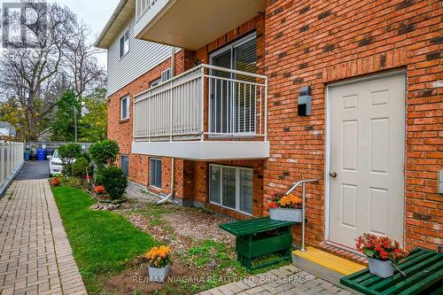 2B - 62 Main Street, St. Catharines (438 - Port Dalhousie), ON - Outdoor With Exterior