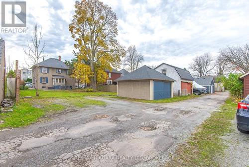 257 Sugarloaf Street, Port Colborne (878 - Sugarloaf), ON 