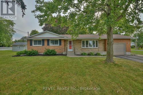 1112 Kennedy Drive, Fort Erie (334 - Crescent Park), ON - Outdoor With Facade