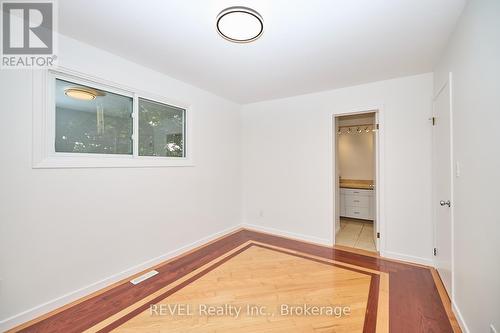 1112 Kennedy Drive, Fort Erie (334 - Crescent Park), ON - Indoor Photo Showing Other Room