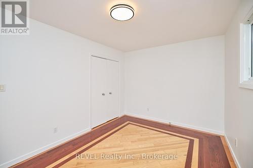 1112 Kennedy Drive, Fort Erie (334 - Crescent Park), ON - Indoor Photo Showing Other Room