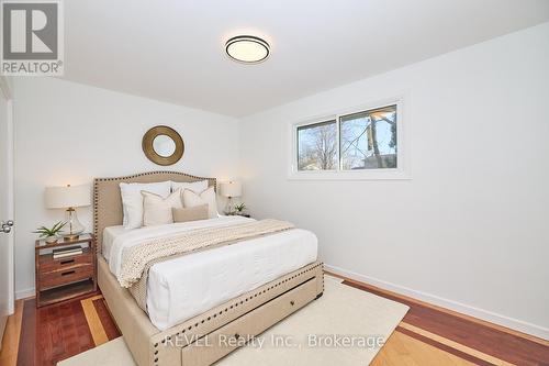 1112 Kennedy Drive, Fort Erie (334 - Crescent Park), ON - Indoor Photo Showing Bedroom