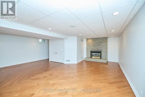 1112 Kennedy Drive, Fort Erie (334 - Crescent Park), ON - Indoor With Fireplace