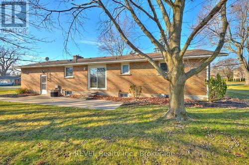 1112 Kennedy Drive, Fort Erie (334 - Crescent Park), ON - Outdoor