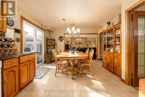 3412 Vinehaven Trail, Lincoln, ON - Indoor Photo Showing Dining Room