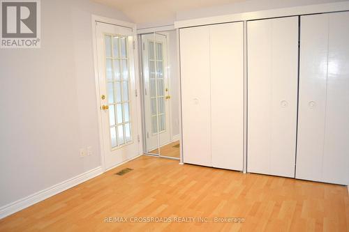 74 Oakley Boulevard, Toronto, ON - Indoor Photo Showing Other Room