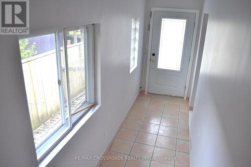 74 Oakley Boulevard, Toronto, ON - Indoor Photo Showing Other Room