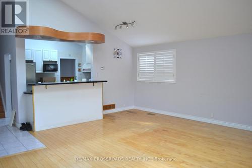 74 Oakley Boulevard, Toronto, ON - Indoor Photo Showing Kitchen