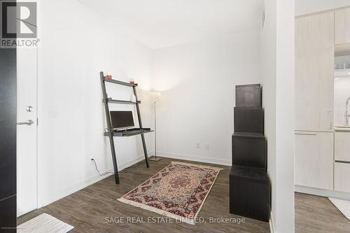 716 - 6 David Eyer Road, Richmond Hill, ON - Indoor Photo Showing Other Room