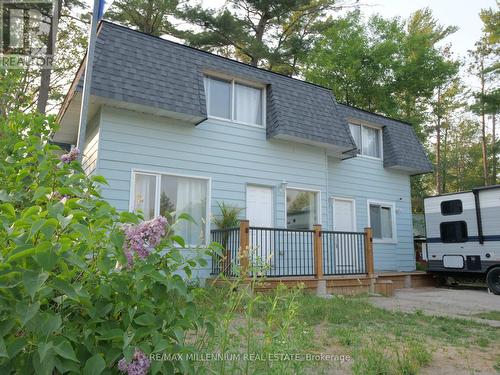 2 - 512 Mosley Street, Wasaga Beach, ON - Outdoor