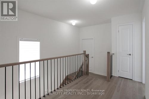 110 Durham Avenue, Barrie, ON - Indoor Photo Showing Other Room