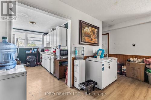 78 Coldwater Road, Tay, ON - Indoor Photo Showing Laundry Room