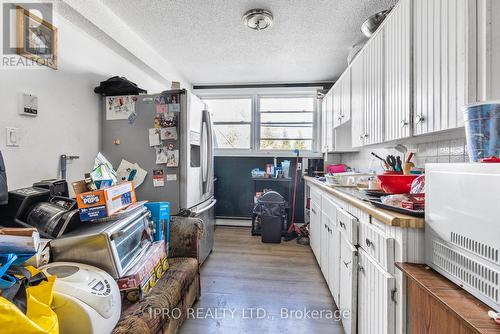 78 Coldwater Road, Tay, ON - Indoor Photo Showing Kitchen