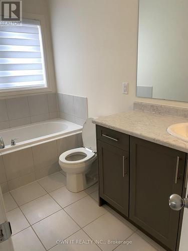 28 Donald Ficht Crescent, Brampton, ON - Indoor Photo Showing Bathroom