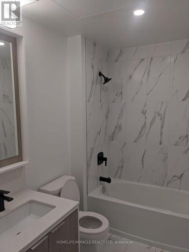 1710 - 36 Zorra Street, Toronto, ON - Indoor Photo Showing Bathroom