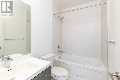 131 - 8 Nahani Way, Mississauga, ON - Indoor Photo Showing Bathroom