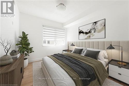 608 - 399 Elizabeth Street, Burlington, ON - Indoor Photo Showing Bedroom