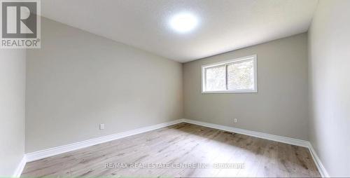 225 Simon Street, Shelburne, ON - Indoor Photo Showing Other Room