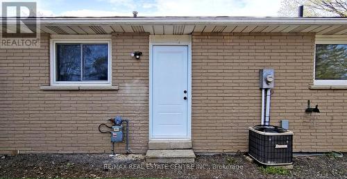 225 Simon Street, Shelburne, ON - Outdoor With Exterior