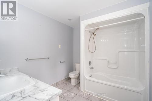 416 Olde Village Lane, Shelburne, ON - Indoor Photo Showing Bathroom