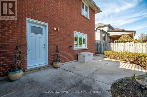 2 - 102 Donnici Drive, Hamilton, ON - Outdoor With Exterior