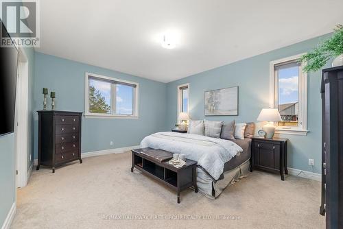 33 Crews Crescent, Quinte West, ON - Indoor Photo Showing Bedroom