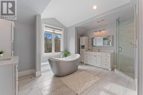 994 Stonebrook Road, Cambridge, ON - Indoor Photo Showing Bathroom