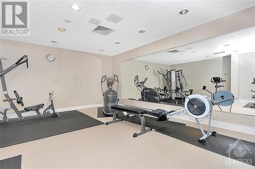 530 Laurier Avenue W Unit#809, Ottawa, ON - Indoor Photo Showing Gym Room