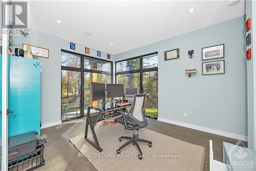 2068 Richmond Road, Lanark, ON - Indoor Photo Showing Other Room