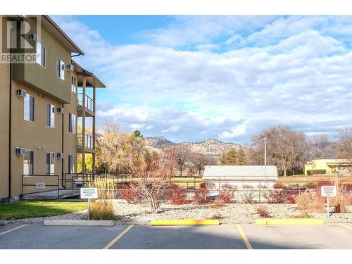 921 Spillway Road Unit# 103A, Oliver, BC - Outdoor