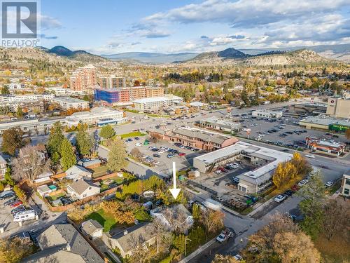 1054 Laurier Avenue, Kelowna, BC - Outdoor With View