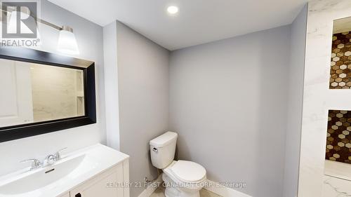 43 Carey Crescent, London, ON - Indoor Photo Showing Bathroom