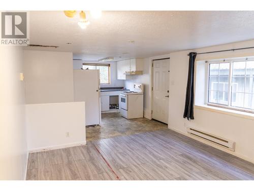 1741 1743 W 2Nd Avenue, Prince Rupert, BC - Indoor Photo Showing Kitchen