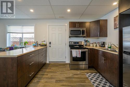 8265 Peter Road, Prince George, BC - Indoor Photo Showing Kitchen