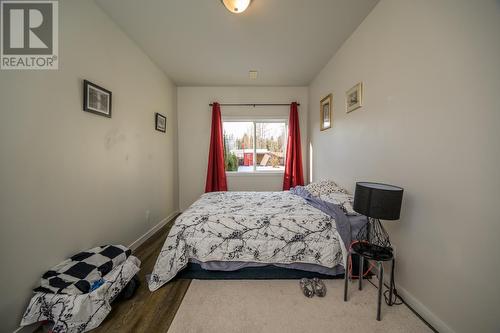 8265 Peter Road, Prince George, BC - Indoor Photo Showing Bedroom