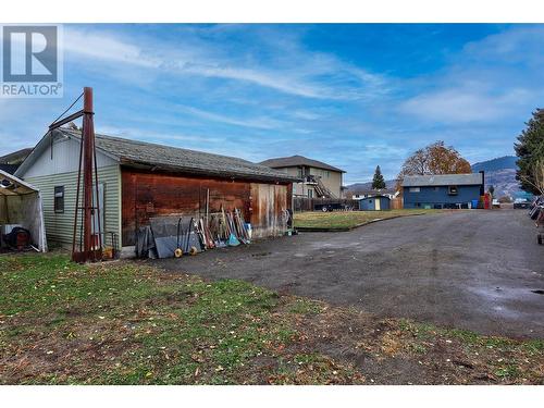 1898 Parkcrest Avenue, Kamloops, BC - Outdoor