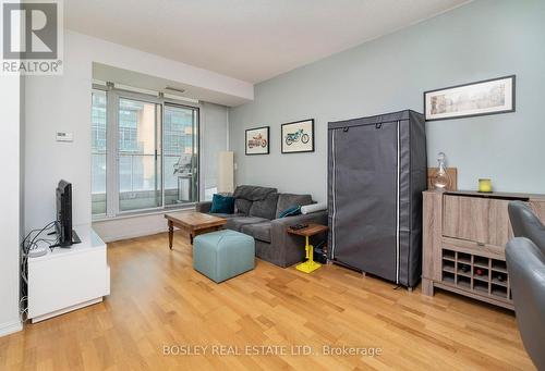 325 - 85 East Liberty Street, Toronto, ON - Indoor Photo Showing Other Room