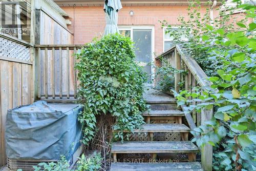 238 George Street, Toronto, ON - Outdoor