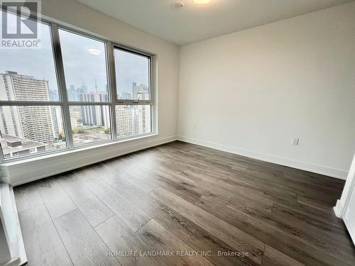 2121 - 585 Bloor Street E, Toronto, ON - Indoor Photo Showing Other Room