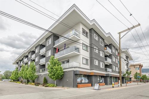 418-3409 28 Avenue, Vernon, BC - Outdoor With Facade