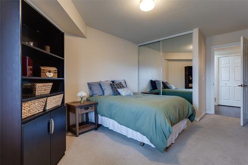 312-265 Snowsell Street, Kelowna, BC - Indoor Photo Showing Bedroom