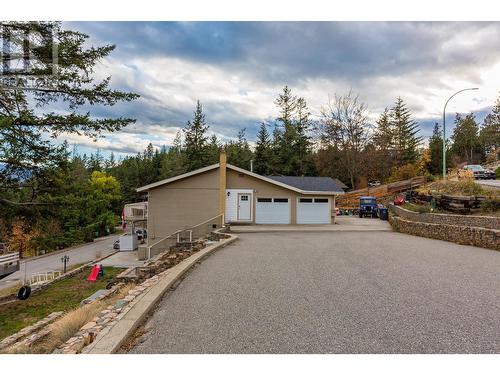 1572 Parkinson Road, West Kelowna, BC - Outdoor