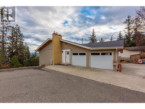 1572 Parkinson Road, West Kelowna, BC - Outdoor