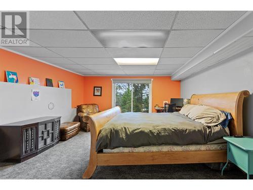 1572 Parkinson Road, West Kelowna, BC - Indoor Photo Showing Bedroom