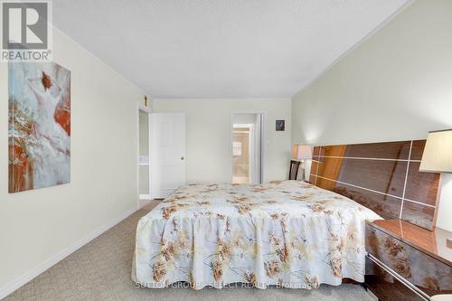 1701 - 380 King Street N, London, ON - Indoor Photo Showing Bedroom